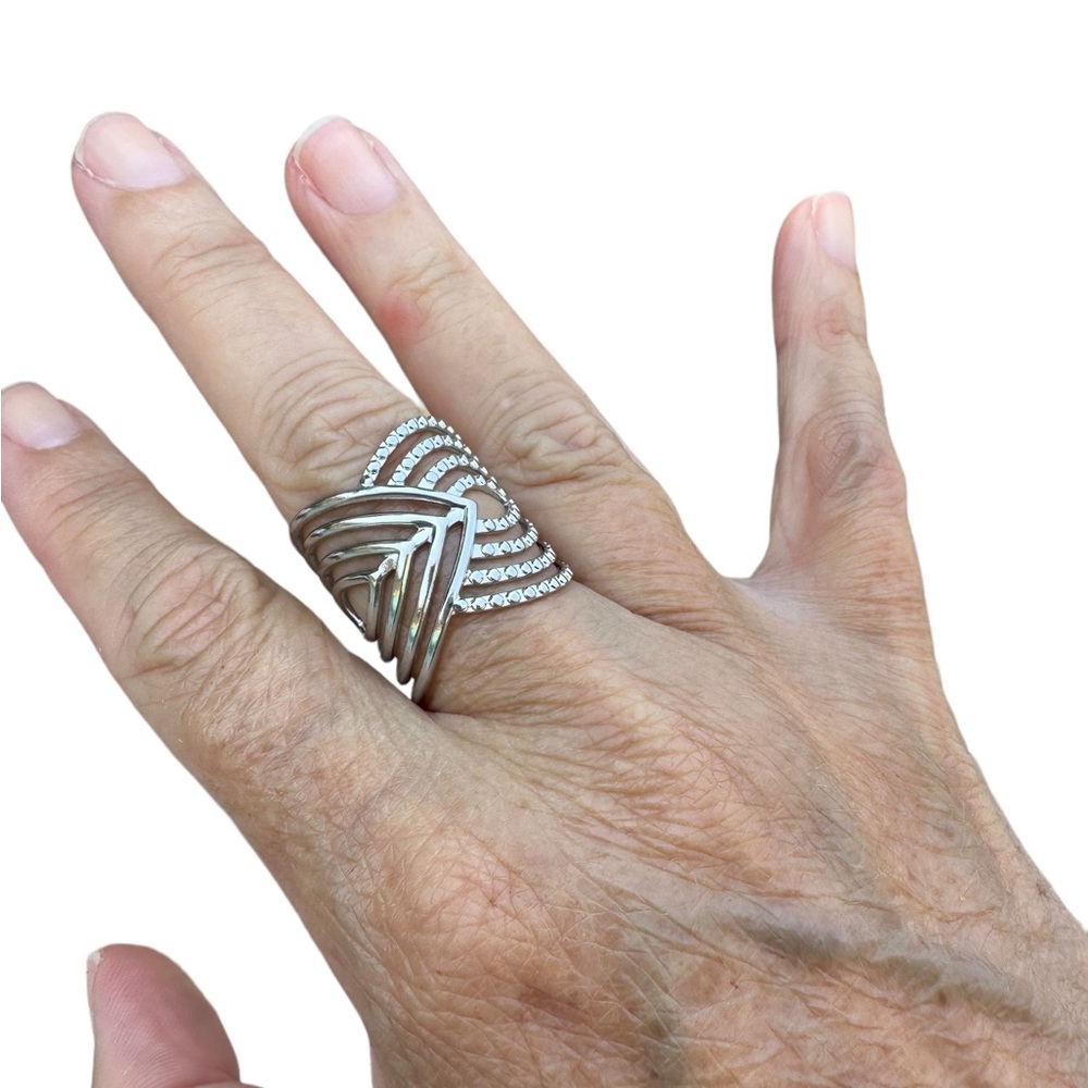 Silver Geometric Textured Design Adjustable Ring - Picture 5 of 8